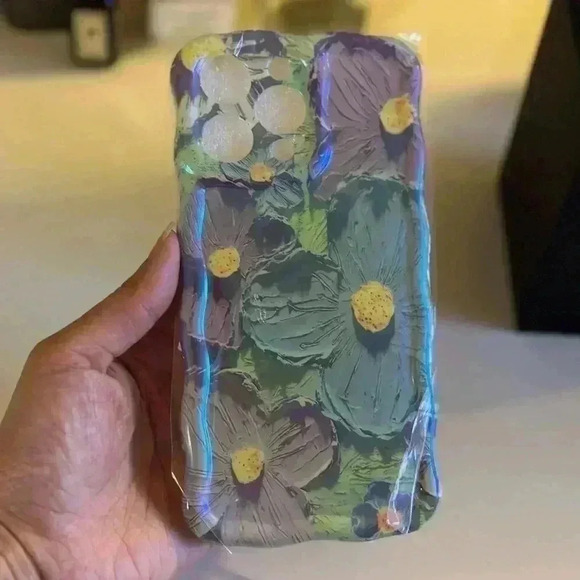 Flower Painting TPU iPhone14Promax Case - Picture 5 of 6